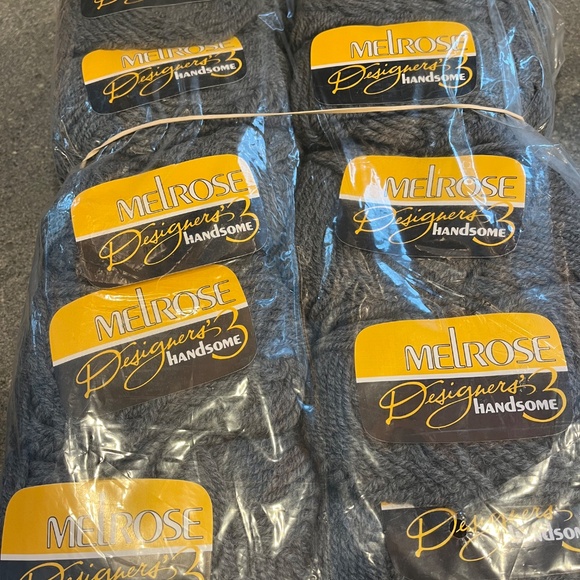 Melrose Vintage Designer’s Choice Handsome Yarn - Set of 17 - Picture 2 of 3